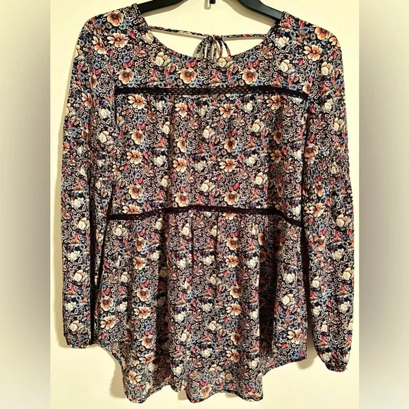 Women’s Knox Rose Multicolor Floral Tie Back Blouse with Tassels Sz XS Oversized - Picture 1 of 16